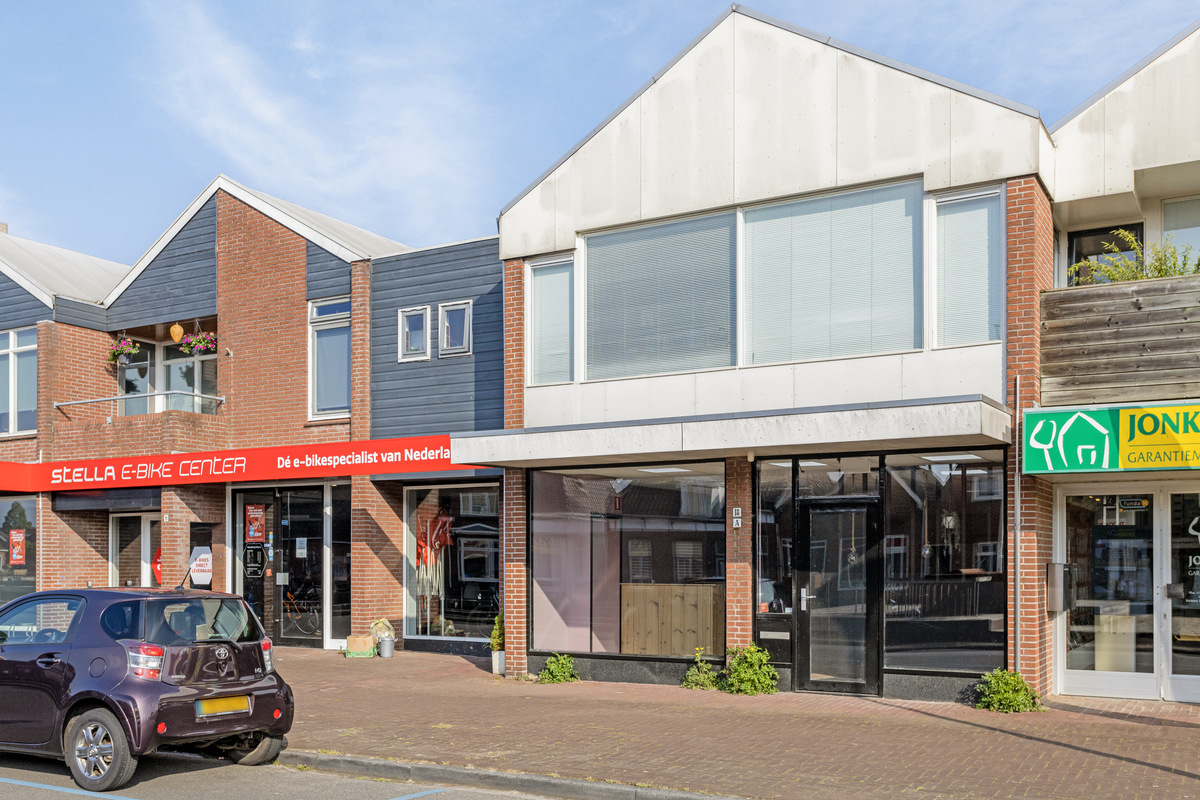 Hoofdfoto van Leek Boveneind 18a