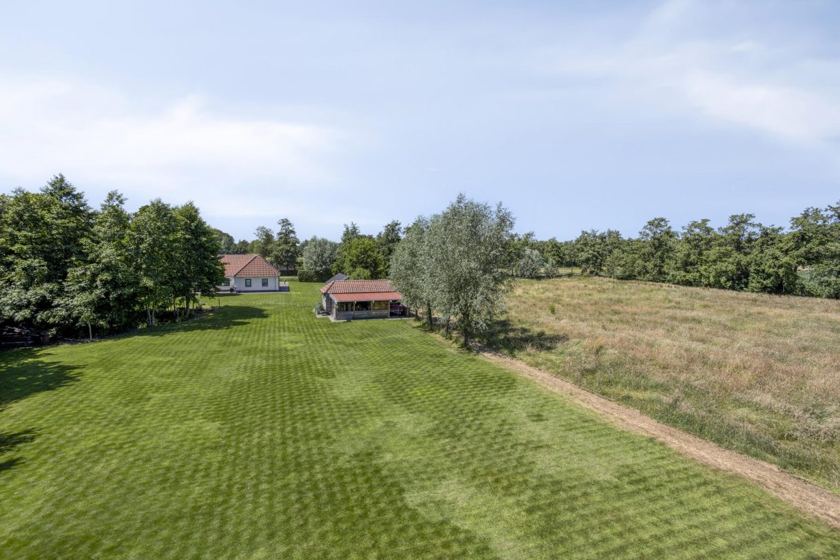 Te koop: Foto Woonhuis aan de Carolieweg 2 in Zevenhuizen