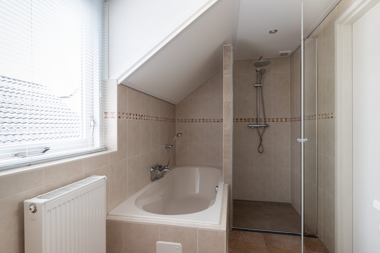 Te koop: Foto Woonhuis aan de Hoofddiep 85 in Zevenhuizen