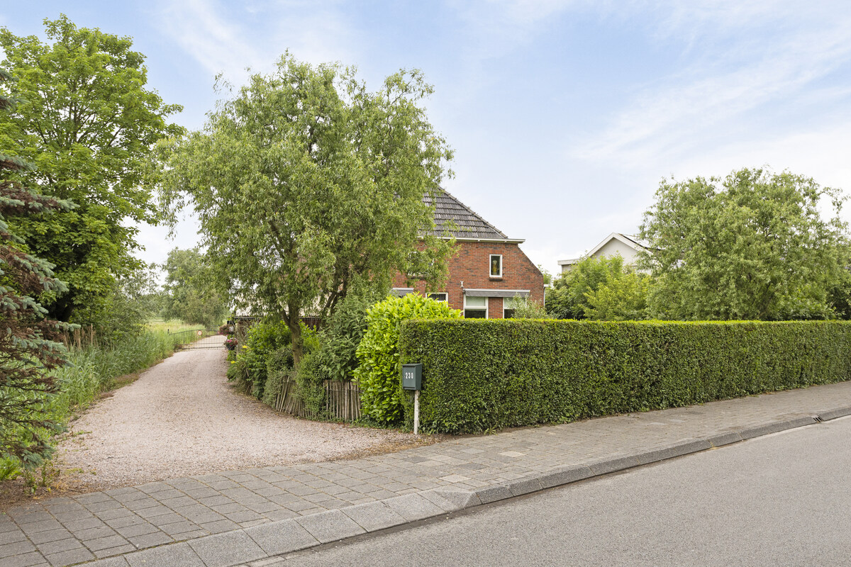 Te koop: Foto Woonhuis aan de Peizerweg 230 in Groningen