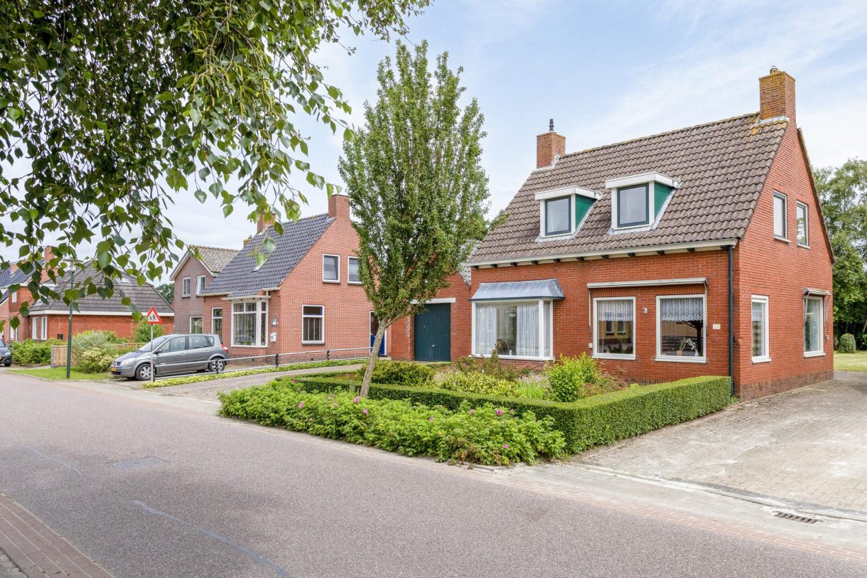 Te koop: Foto Woonhuis aan de Hoofdweg 23 in Boerakker