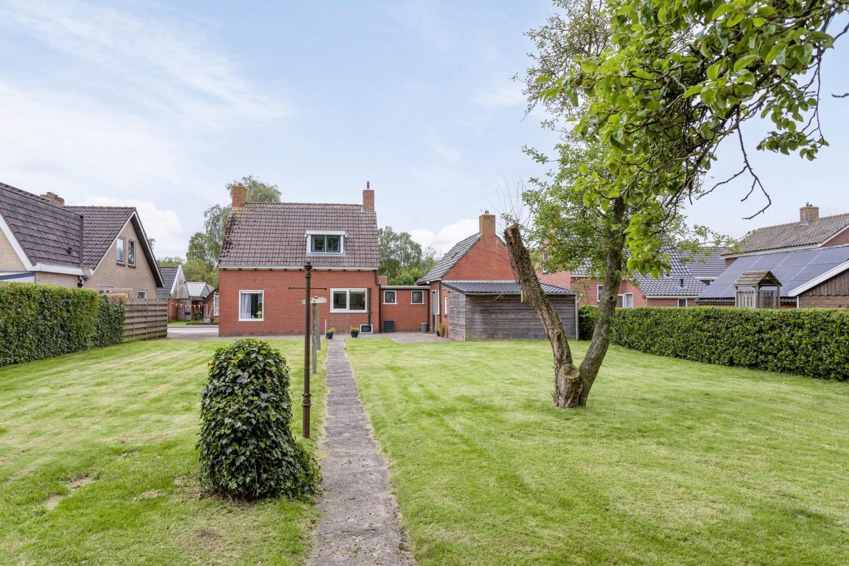 Te koop: Foto Woonhuis aan de Hoofdweg 23 in Boerakker