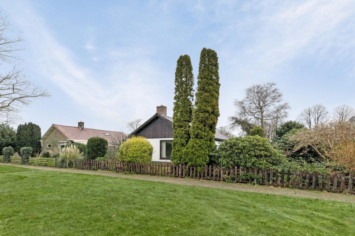 Te koop: Foto Woonhuis aan de Acacialaan 13 in Roden