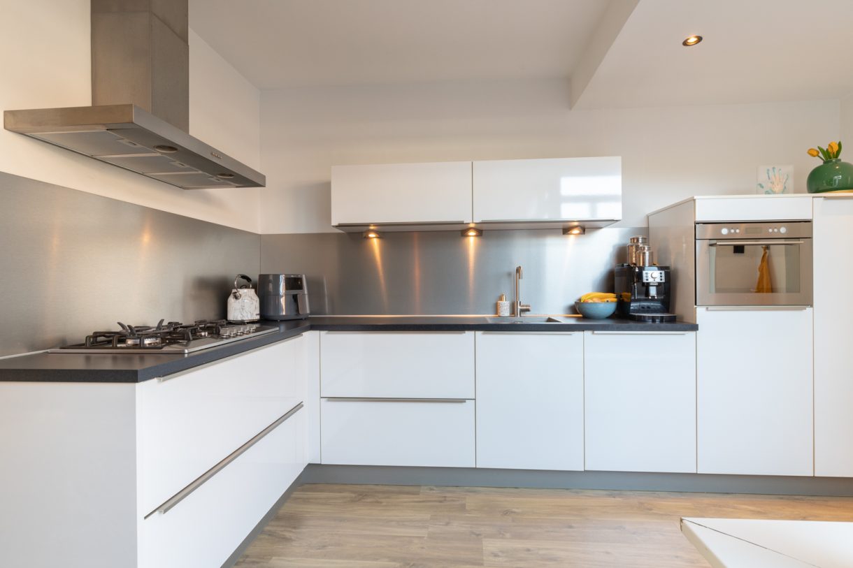 Te koop: Foto Woonhuis aan de Nijenoertweg 81 in Leek