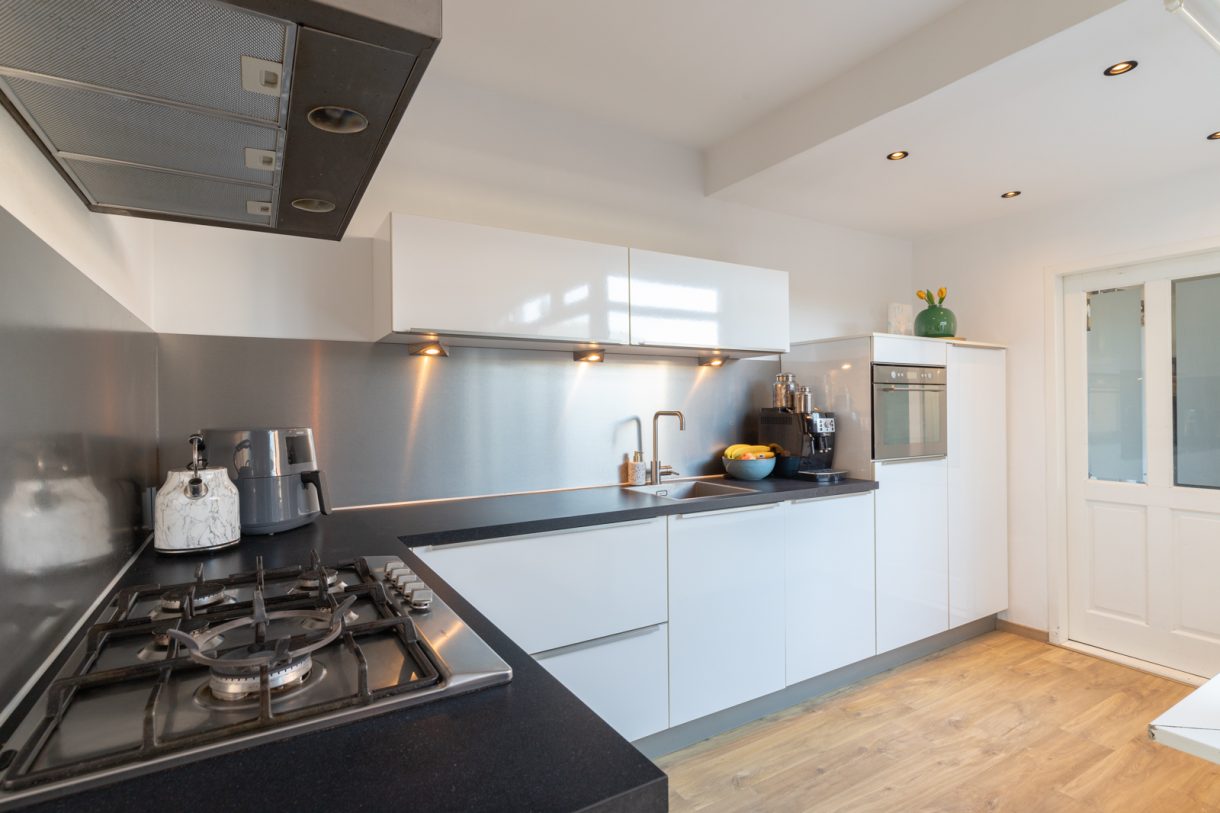 Te koop: Foto Woonhuis aan de Nijenoertweg 81 in Leek