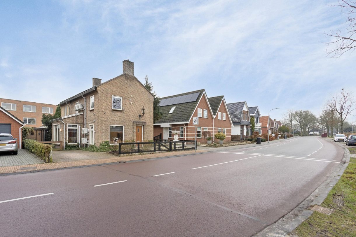 Te koop: Foto Woonhuis aan de Leeksterweg 4 in Roden