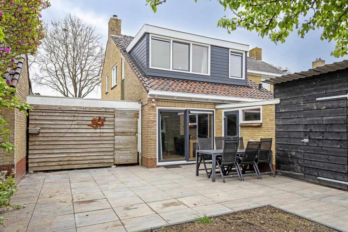 Te koop: Foto Woonhuis aan de Larixlaan 32 in Roden