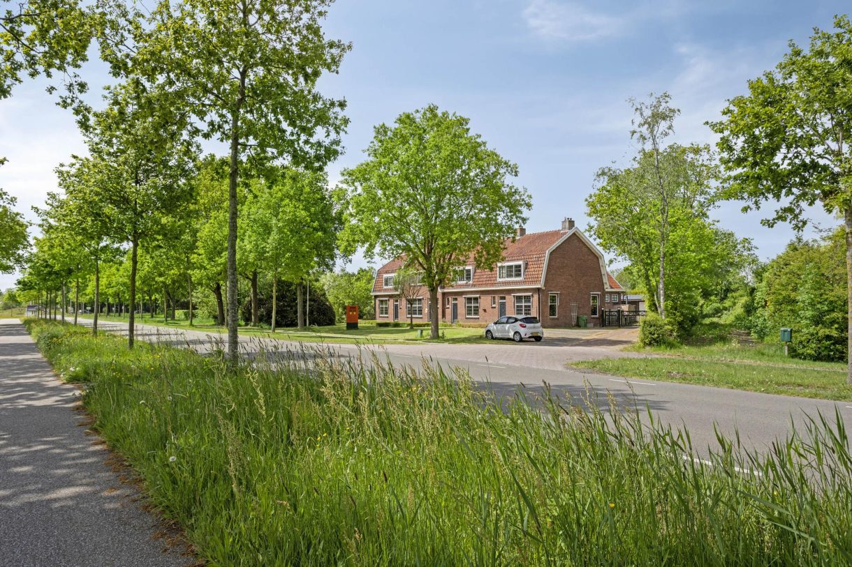 Te koop: Foto Bouwgrond aan de West ong in Buitenpost