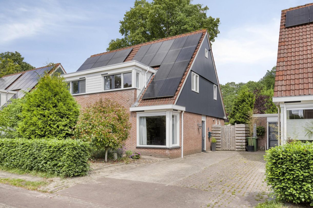 Te koop: Foto Woonhuis aan de Kasteellaan 8 in Leek