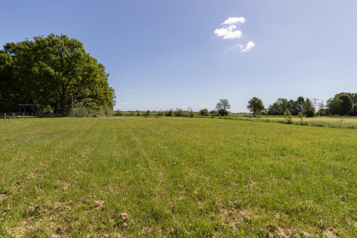 Te koop: Foto Bouwgrond aan de Mensumaweg ong in Tolbert