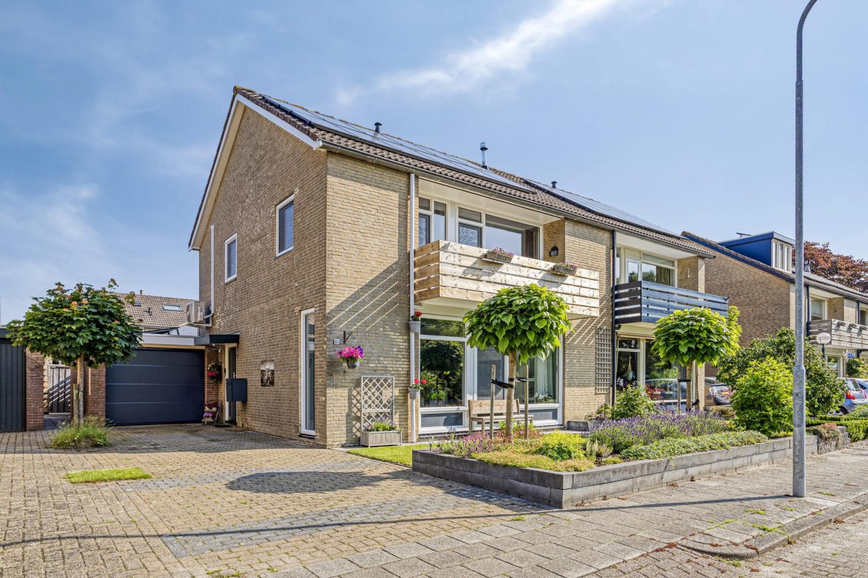 Te koop: Foto Woonhuis aan de Lindensteinlaan 85 in Leek