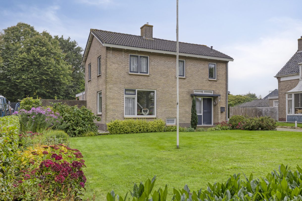 Te koop: Foto Woonhuis aan de Evertswijk 15 in Zevenhuizen