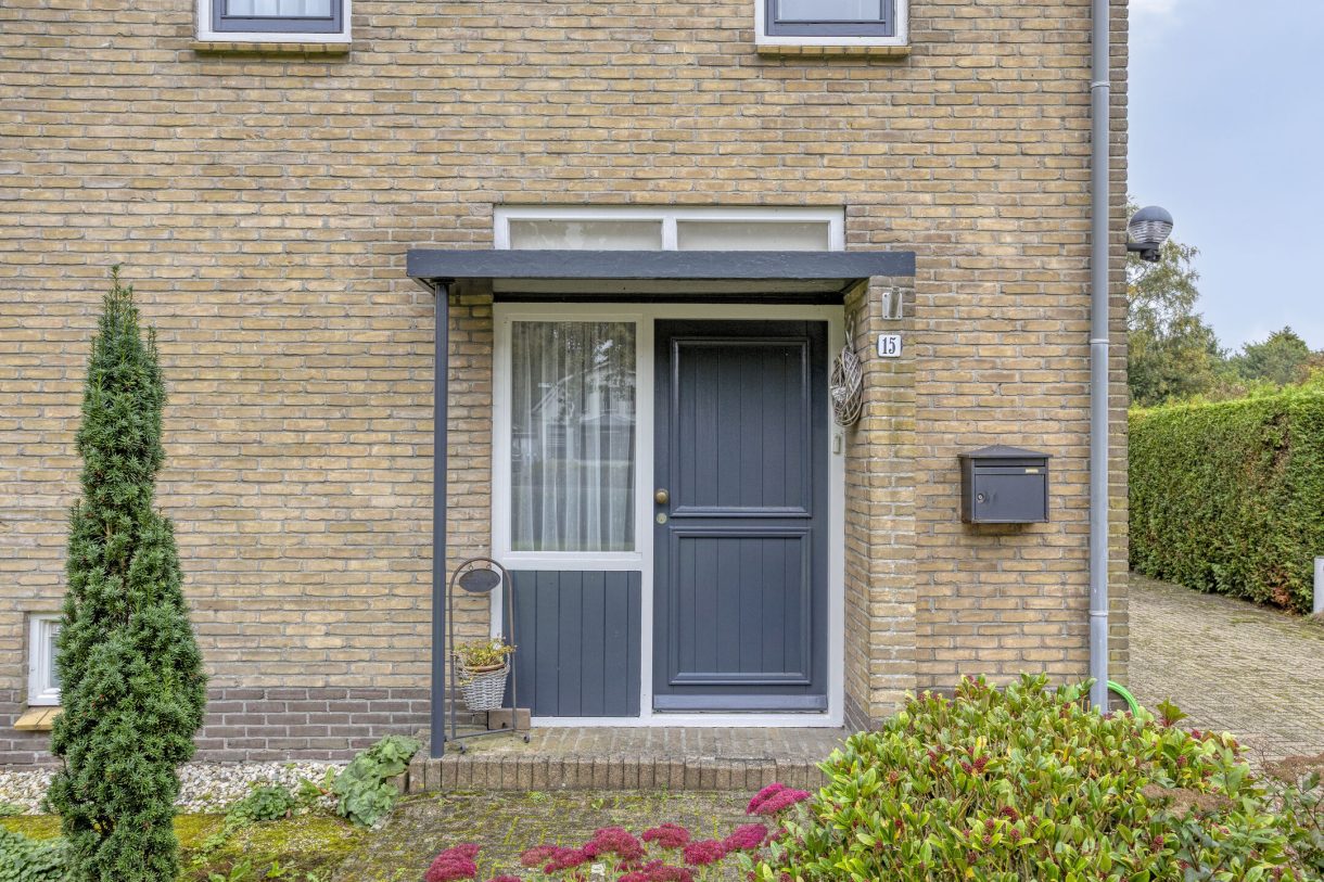 Te koop: Foto Woonhuis aan de Evertswijk 15 in Zevenhuizen