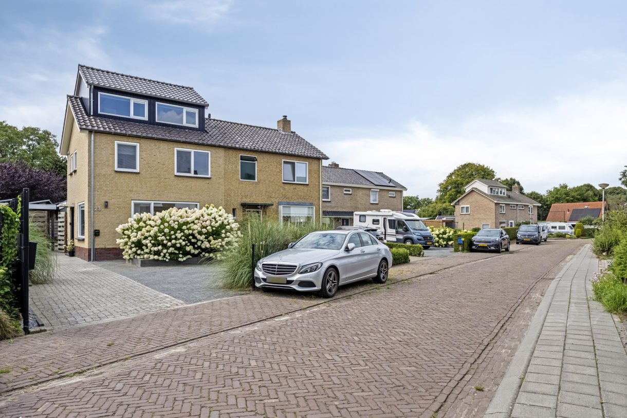 Te koop: Foto Woonhuis aan de W. van Graftweg 23 in Paterswolde