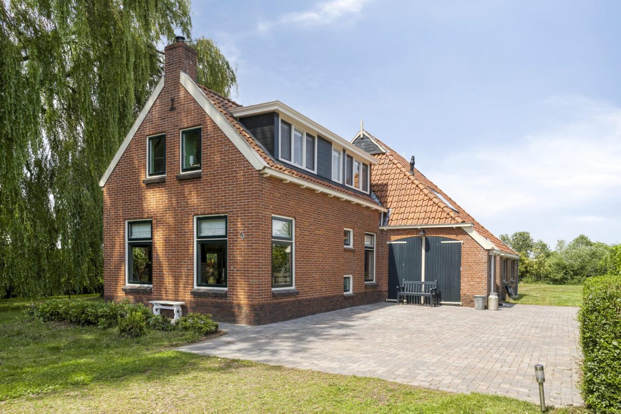 Te koop: Foto Woonhuis aan de Bakkerom 9 in Boerakker