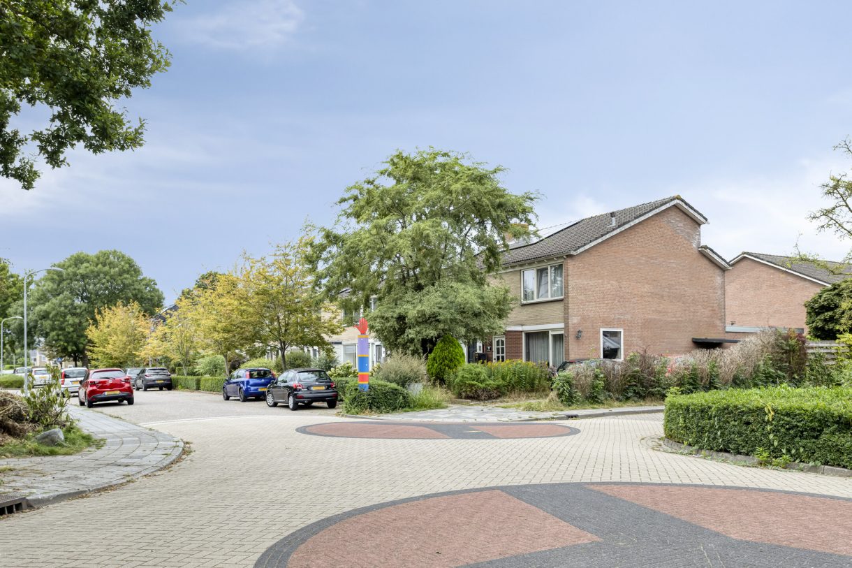 Te koop: Foto Woonhuis aan de Nijenoertweg 83 in Leek