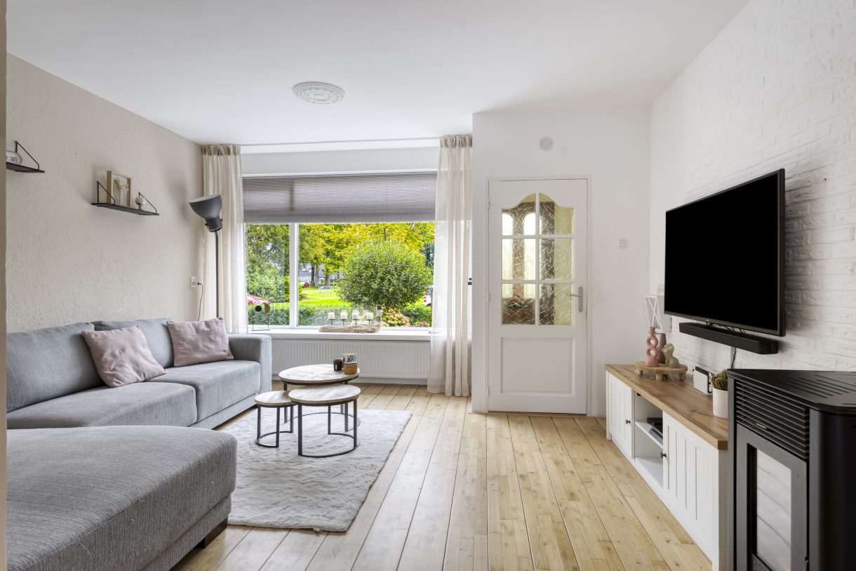 Te koop: Foto Woonhuis aan de Nijenoertweg 83 in Leek