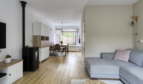 Te koop: Foto Woonhuis aan de Nijenoertweg 83 in Leek