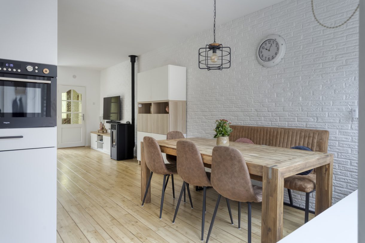 Te koop: Foto Woonhuis aan de Nijenoertweg 83 in Leek