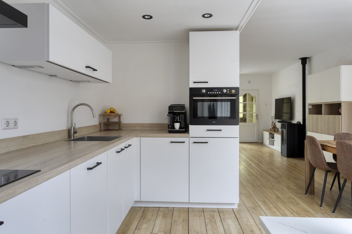 Te koop: Foto Woonhuis aan de Nijenoertweg 83 in Leek