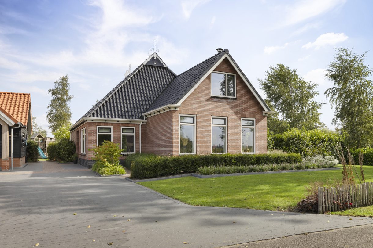 Te koop: Foto Woonhuis aan de Kuzumerweg 6 in Sebaldeburen