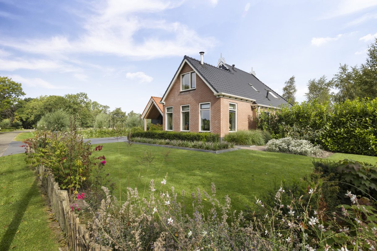 Te koop: Foto Woonhuis aan de Kuzumerweg 6 in Sebaldeburen